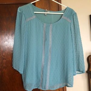 Quarter Sleeve Shirt